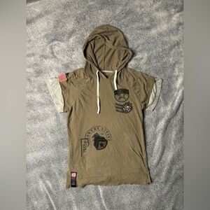 Knickerbocker Hooded Tee